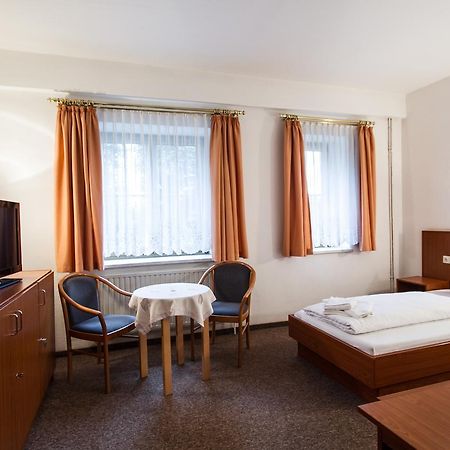 Hotel Groebern Am See Grobern Екстериор снимка