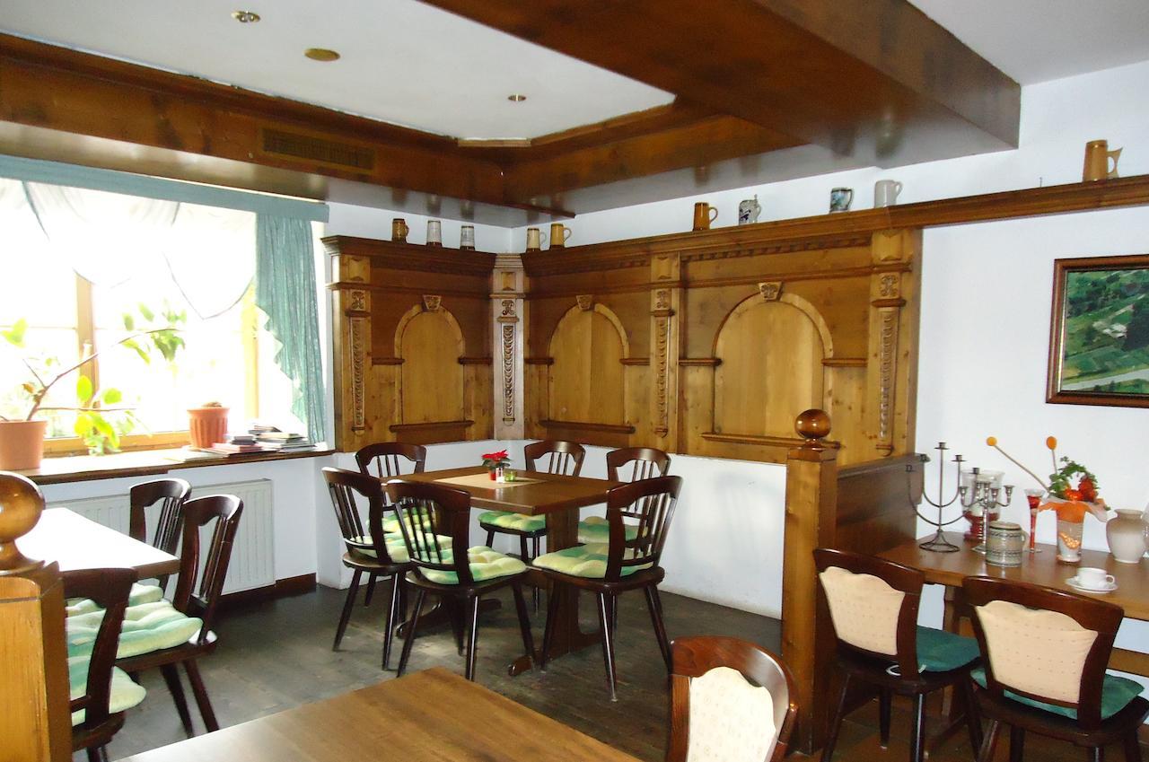 Hotel Groebern Am See Grobern Екстериор снимка